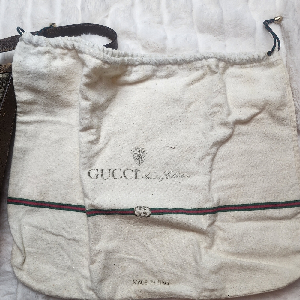 Vintage Gucci Bucket Bag - Picture 14 of 16